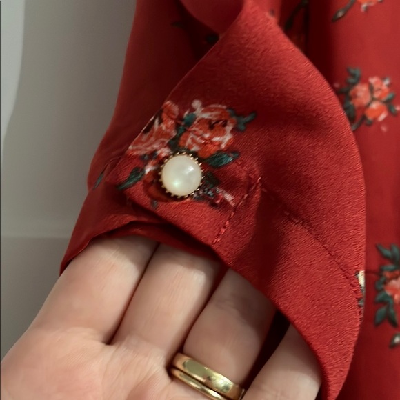 Simple Retro Elegant Red Floral Wrap Dress - Picture 4 of 5